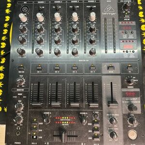 Behringer DJX-750 5 Channel Mixer